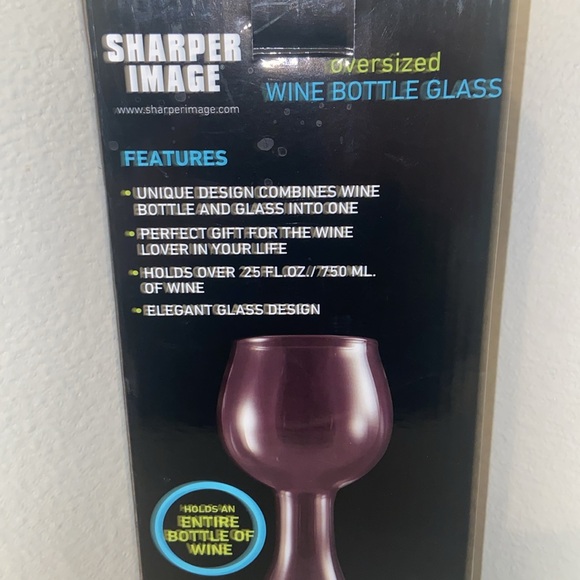 Sharper image, oversized, wine bottle glass holds an entire bottle of wine - Picture 3 of 3